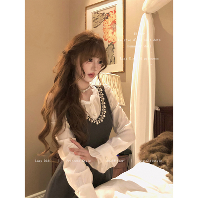 Lazy Didi曲线雕刻【新品】手工钉珍珠A版连衣裙