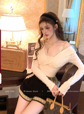 Lazy Didi蕴藏温柔 日系中古蕾丝假两件上衣设计感扭结V领打底衫