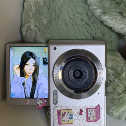 SNSU G9数码相机学生党复古高清旅游小型vlog入门级ccd照相机