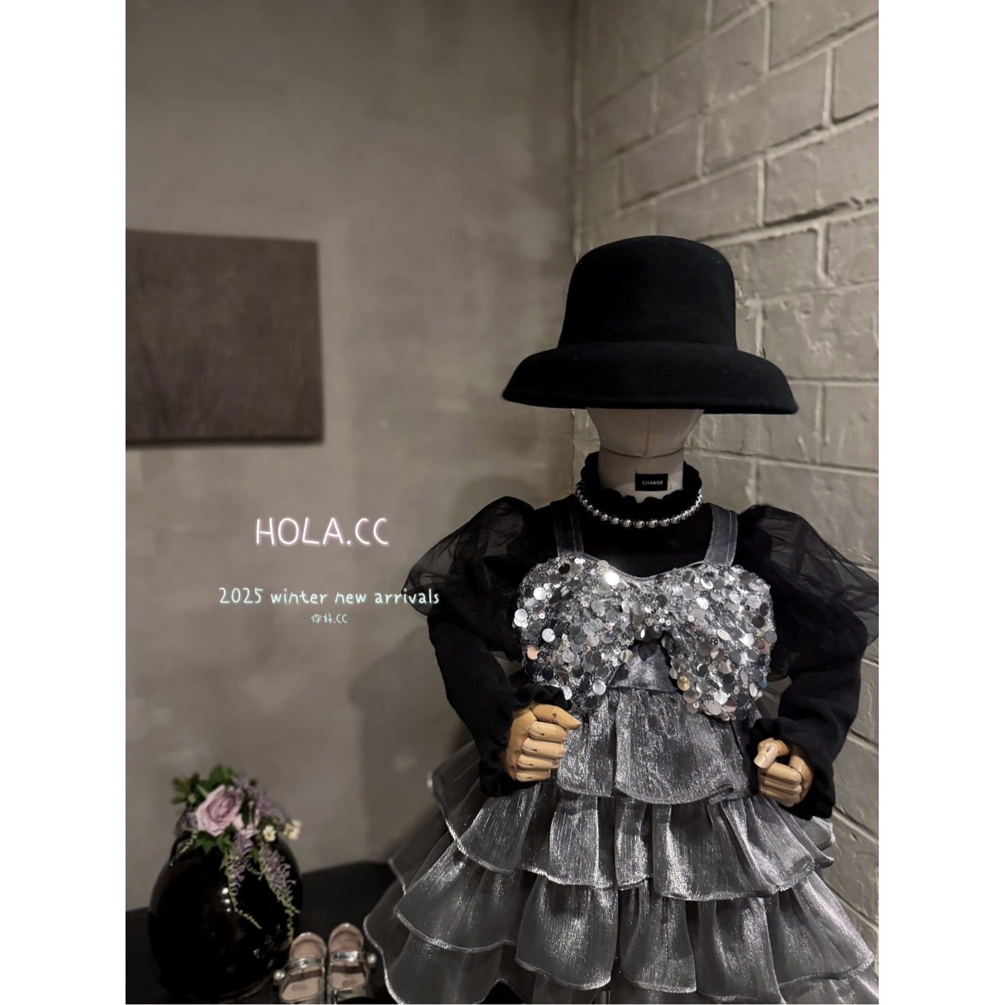 HOLA.CC·25冬~亮片蝴蝶结蛋糕裙6626