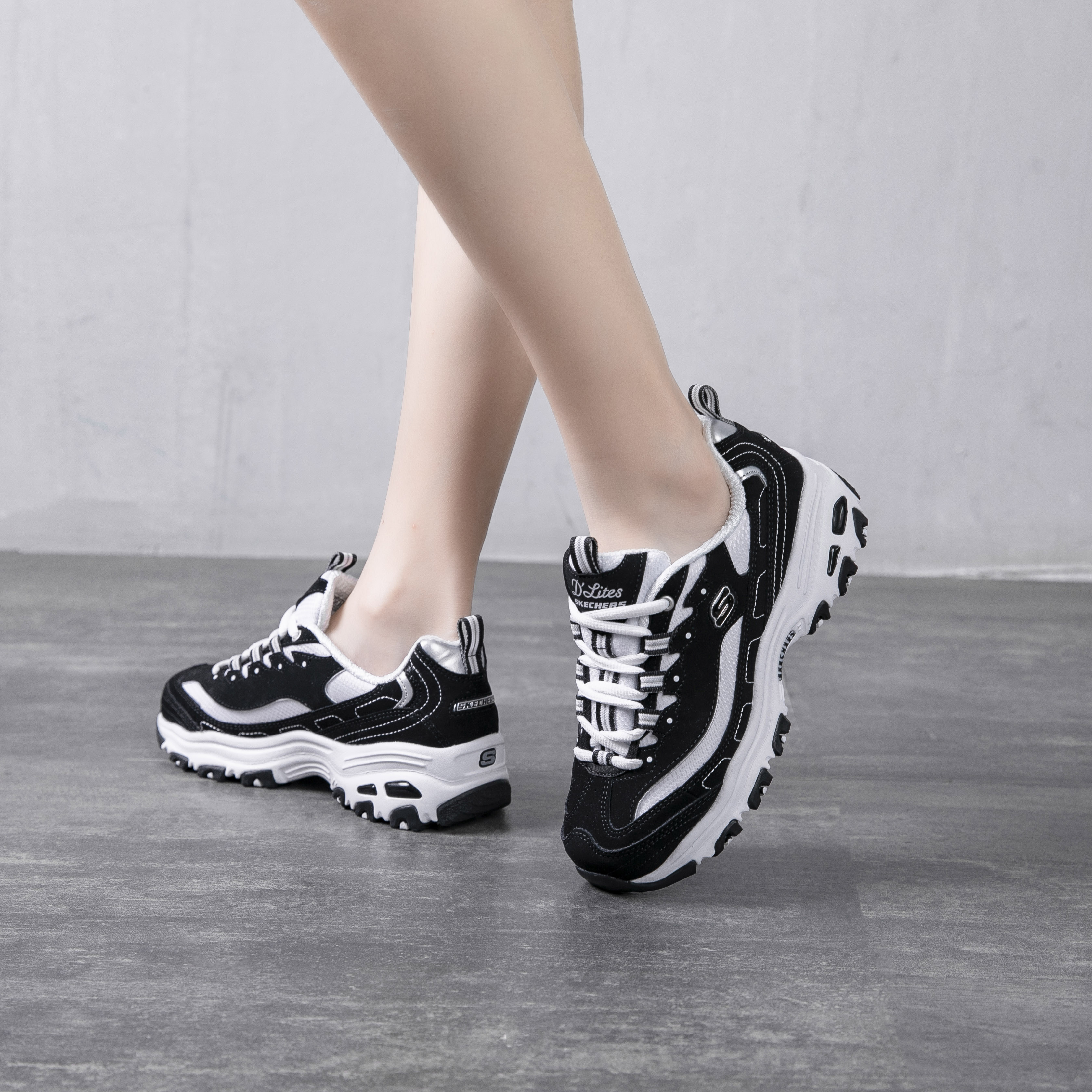 Skechers斯凯奇黑白2021秋冬情侣