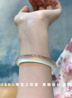 正品天然高冰透马料香槟金玛瑙玉髓手镯白月光玉镯荔枝冻翡翠珠宝