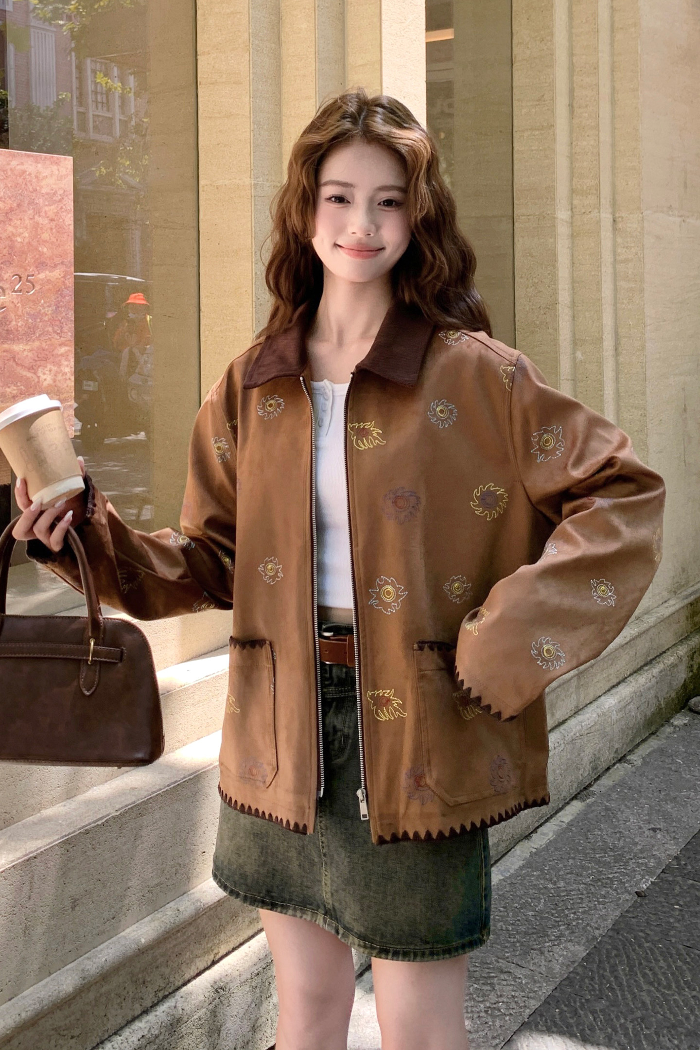 咖色刺绣麂皮绒撞色翻领外套女春秋2025新款小个子独特超好看上衣,女装短外套,浙宝106
