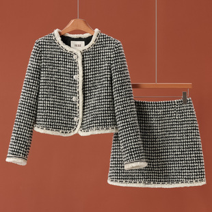 包臀短裙含绵羊毛格子套装 西湖阁老 鹅绒羽绒服 冬装 622 蕾