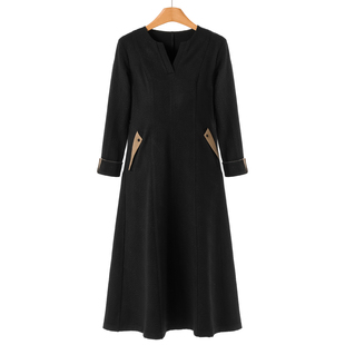 53%粘纤 拼接款 梦 V领套头九分袖 肌理感连衣裙711 春装 1350