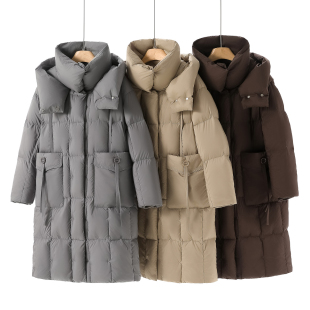 连帽立领软乎感大口袋长款 25冬装 纯色羽绒服623 博 鹅绒服