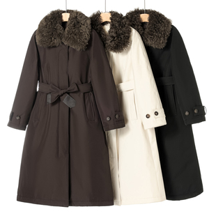 泰迪卷毛蓬松毛领插肩袖 芊冬装 过膝羽绒服999 申 西湖阁老