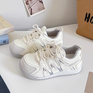 女童运动鞋2026春季新款女大童鞋子透气软底初中生时尚百搭休闲鞋