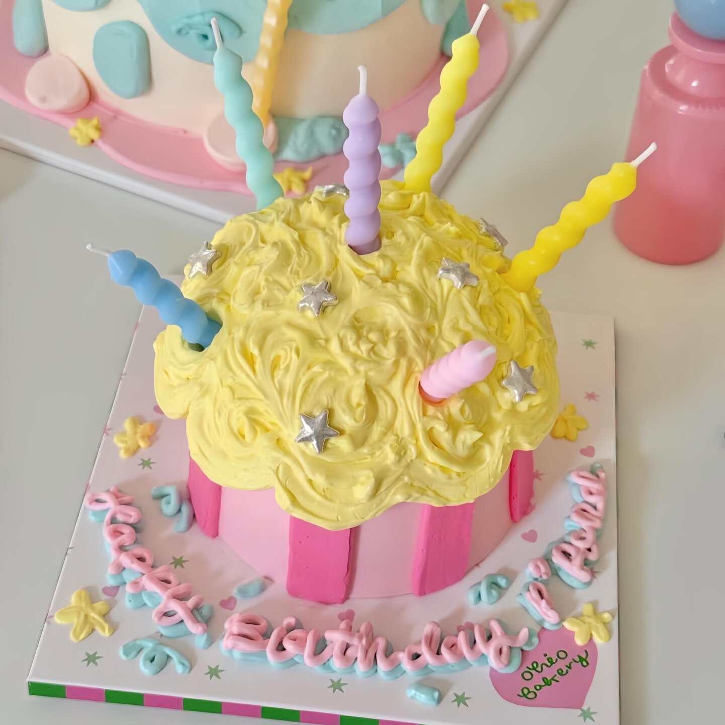 网红多巴胺彩色螺旋蜡烛蛋糕装饰银色五角星糖珠生日烘焙甜品摆件