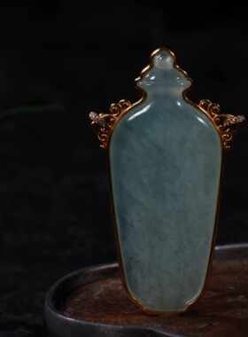 「仙琼玉露」翡翠梅瓶蓝调吊坠孤品18k金 雅致大方 清净文雅