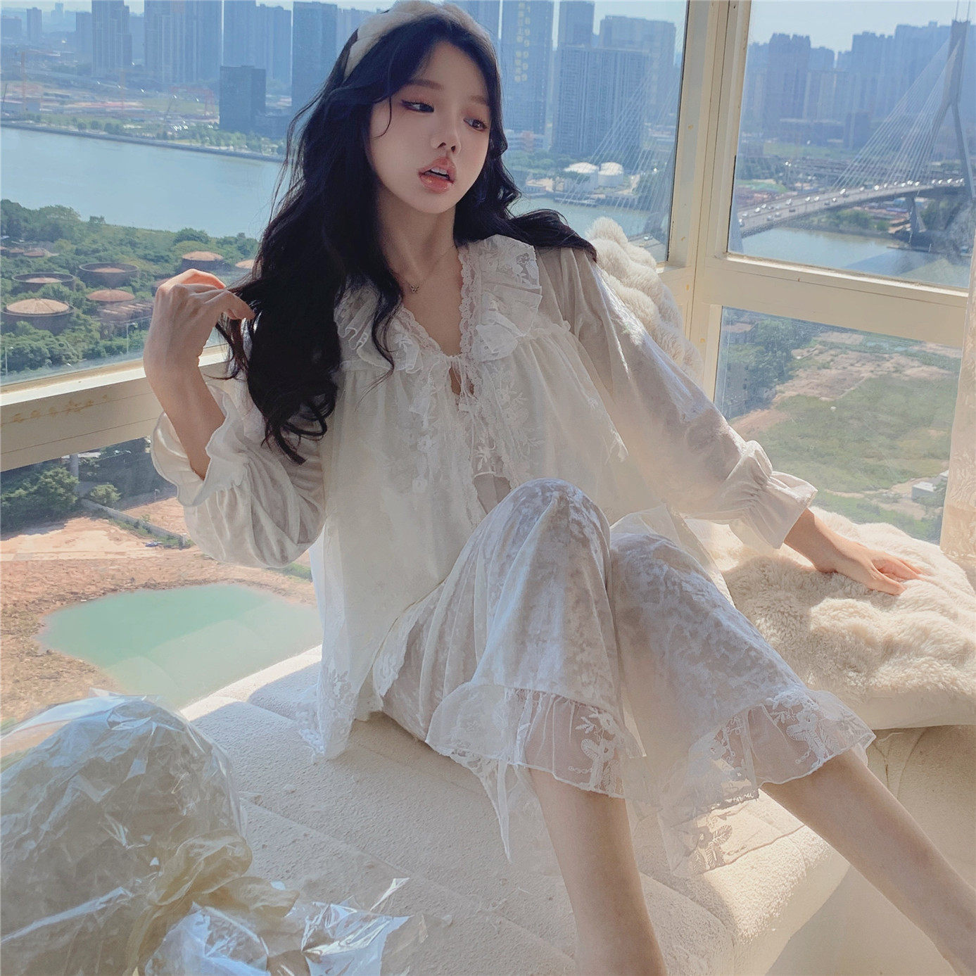 金丝绒睡衣女春秋冬季金钻绒性感吊带睡袍长裤三件套带胸垫家居服