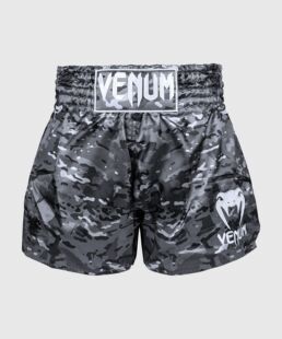 Venom Muay Thai shorts, free-fighting three-quarter pants