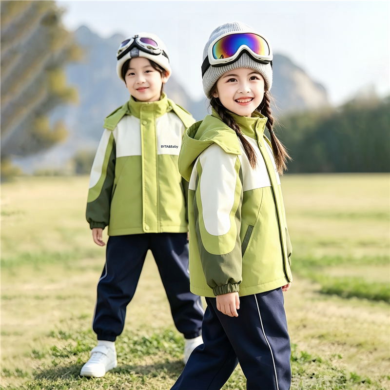 幼儿园服冲锋衣七件套童班服