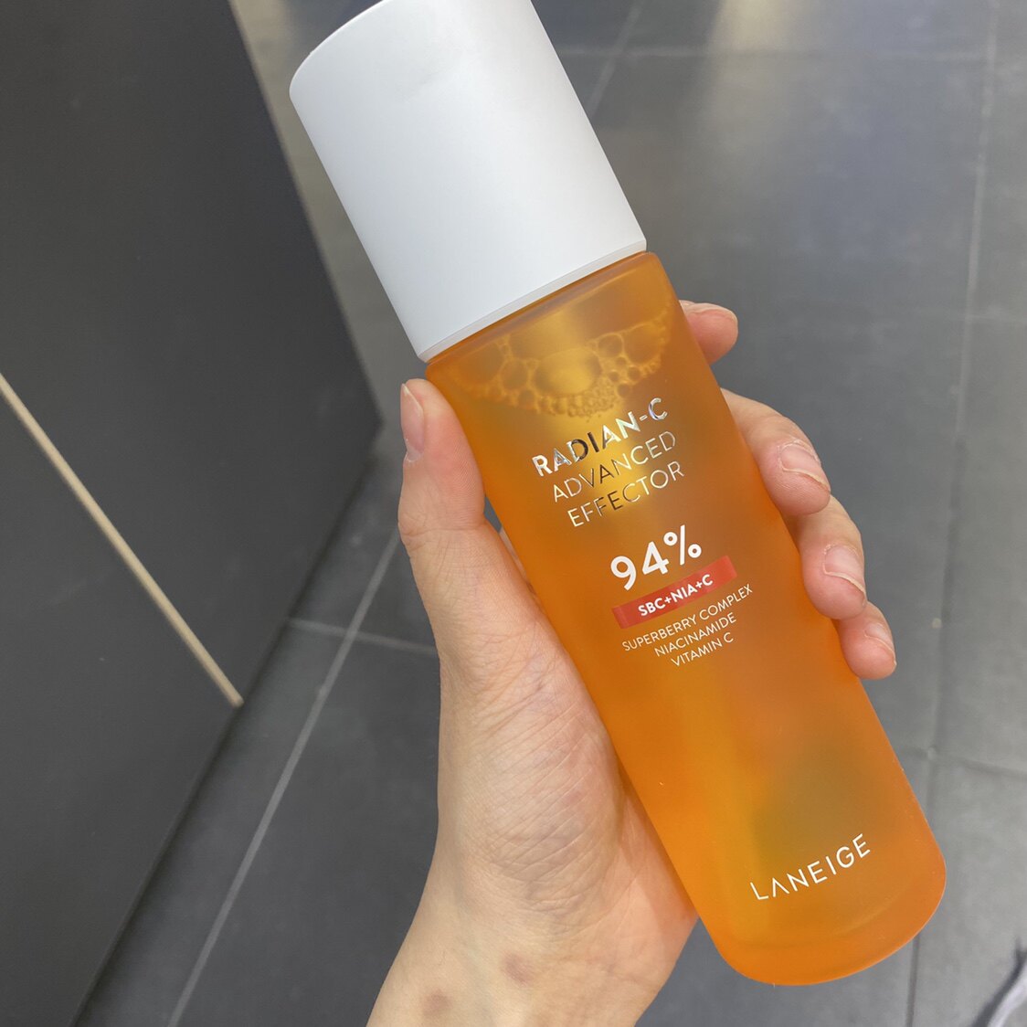����laneige����άcŮ��ʪ����Һ��ͼ