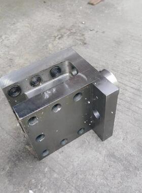 机床配件齐齐哈尔瓦房2店C525立车配件方刀架刀夹右刀架粗扣