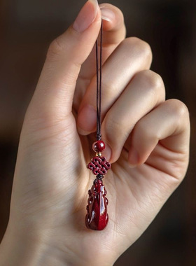 朱砂貔貅手机链挂绳挂饰男女短款个性小吊坠挂件直播饰品低含量