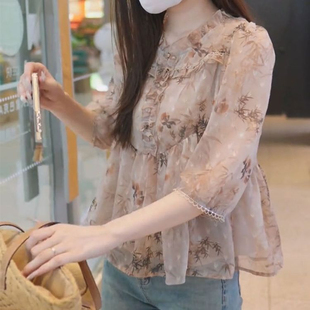 小个子时尚减龄洋气雪纺衬衫女2026夏季新款轻薄凉感碎花中袖上衣