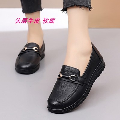 休闲风坡跟牛皮中老年人深口单鞋