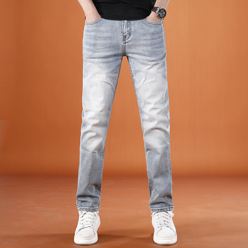 浅蓝色牛仔裤男款2026新款春夏款时尚潮流百搭修身直筒裤男士长裤