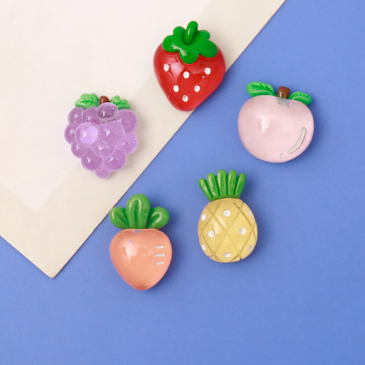 新款创意冰透水果草莓DIY立体树脂饰品配件贴片材料包福袋混合