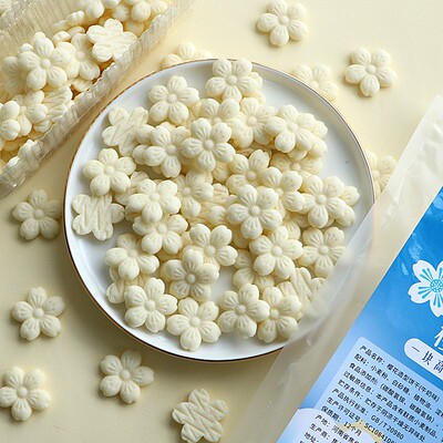 焙多夫白色花朵蛋糕装饰饼干