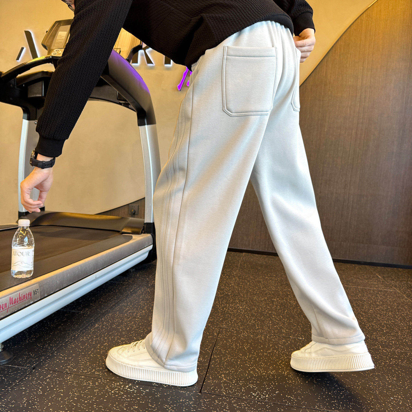 运动裤潮牌卫裤宽松直筒男裤春季休闲裤裤子