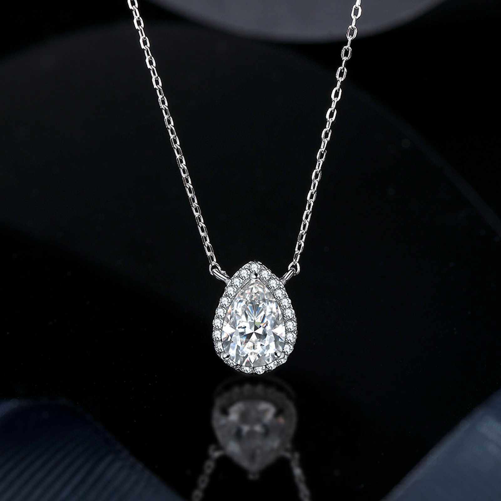 进口莫桑石项链s925纯银简约微镶水滴梨形D色莫桑石项链吊坠女