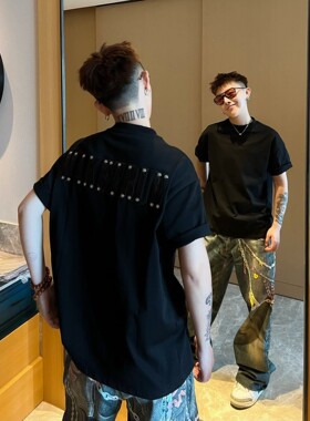 进口美式风铆钉短袖T恤男黑色圆领潮牌痞帅炸街高级感上衣潮爆款