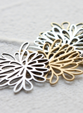 DIY饰品黄铜配件 铜片 18*23mm 镀银镀金 菊花 镂空 耳环 (4632C)