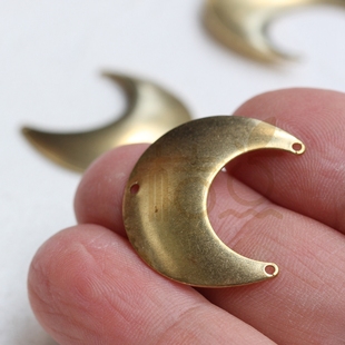 1974C DIY饰品黄铜原坯.配件 月亮凹面.耳环头饰配件 三孔 双孔