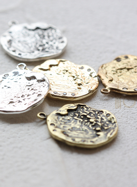 DIY饰品铜配件22*18mm镀厚银镀厚金铜绿不规则熔岩吊坠(4704C)