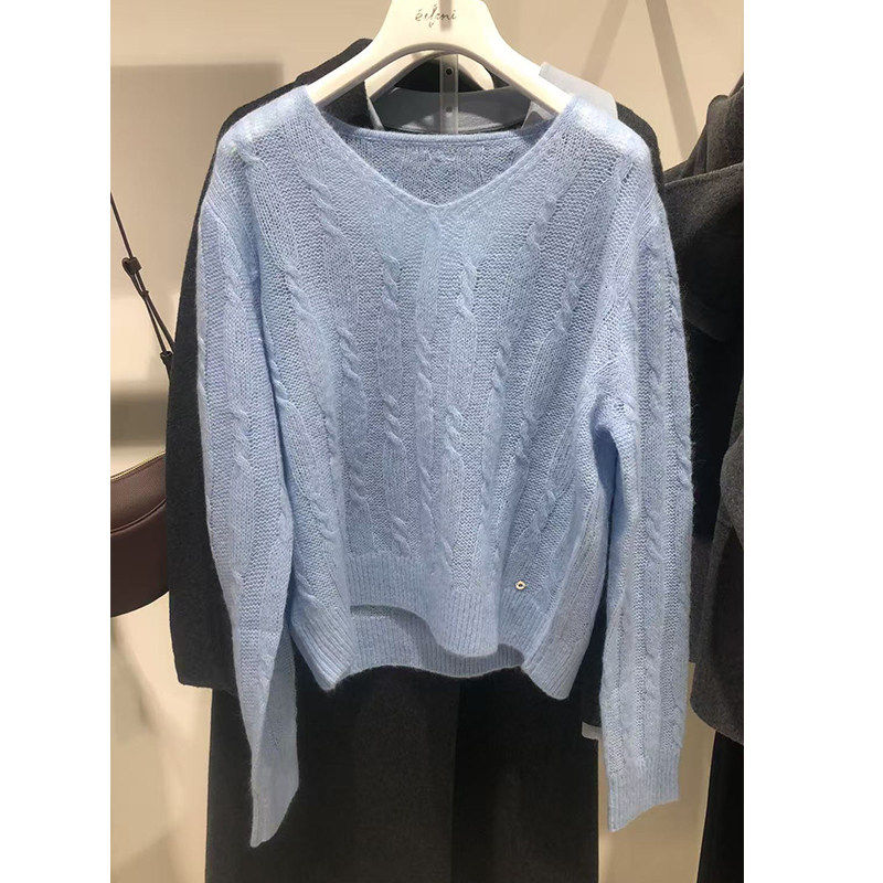 商场同款伊家2026春季新款时尚轻纱蓝色V领针织衫毛衣1H2130071,女装/女士精品,毛针织衫,淘宝优惠券,粉丝福利购,淘宝优惠卷