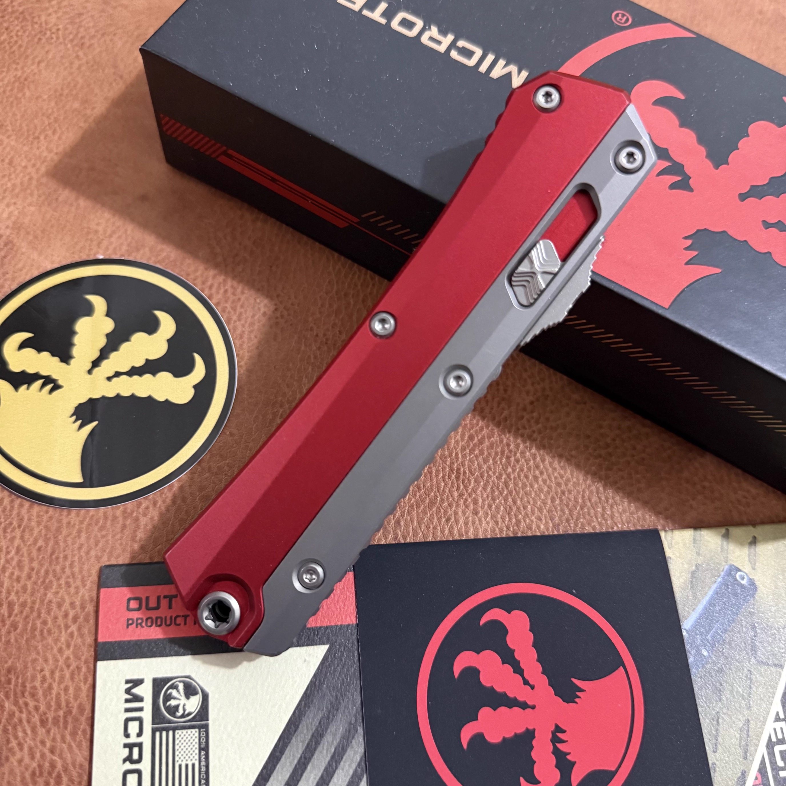 美国产微技术184-10RD蛇神M390石洗双拼色红手柄户外破窗防身工具