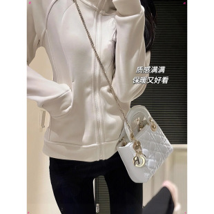 白色摇粒绒外套女2026新款春秋薄款加厚连帽卫衣内搭修身瑜伽上衣