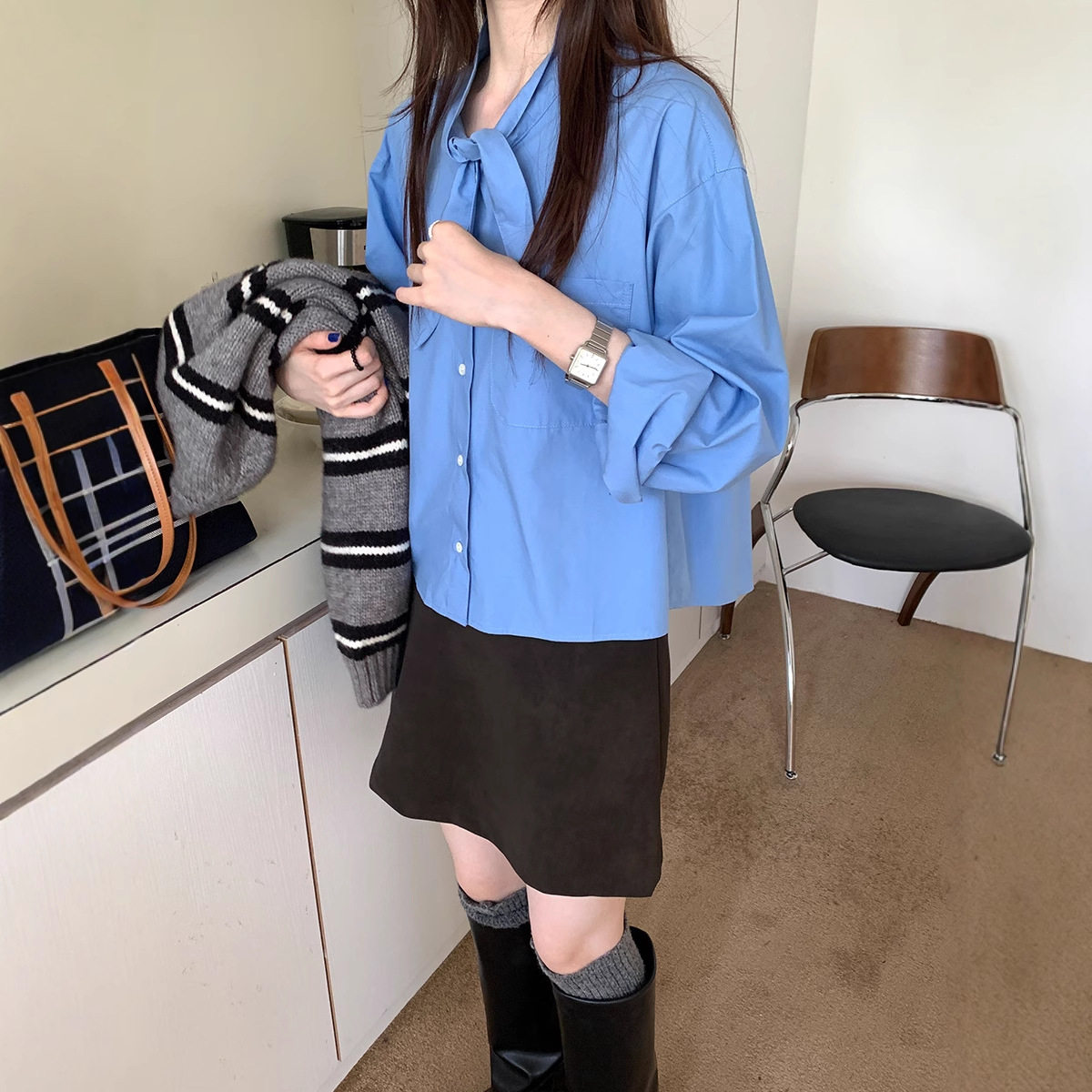 薇颂miu系围巾领蓝色长袖