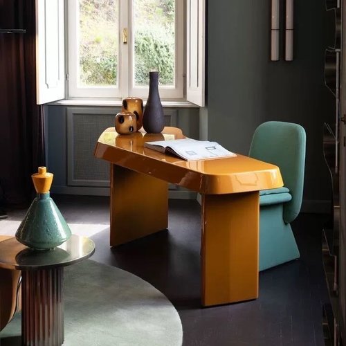 新款设计师家用办公桌轻奢风电脑桌高光烤漆异形极简实木网红书桌