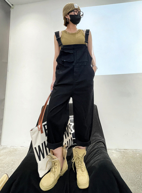 春新款黑色牛仔背带裤女宽松高腰显瘦哈伦萝卜裤休闲减龄连体裤子