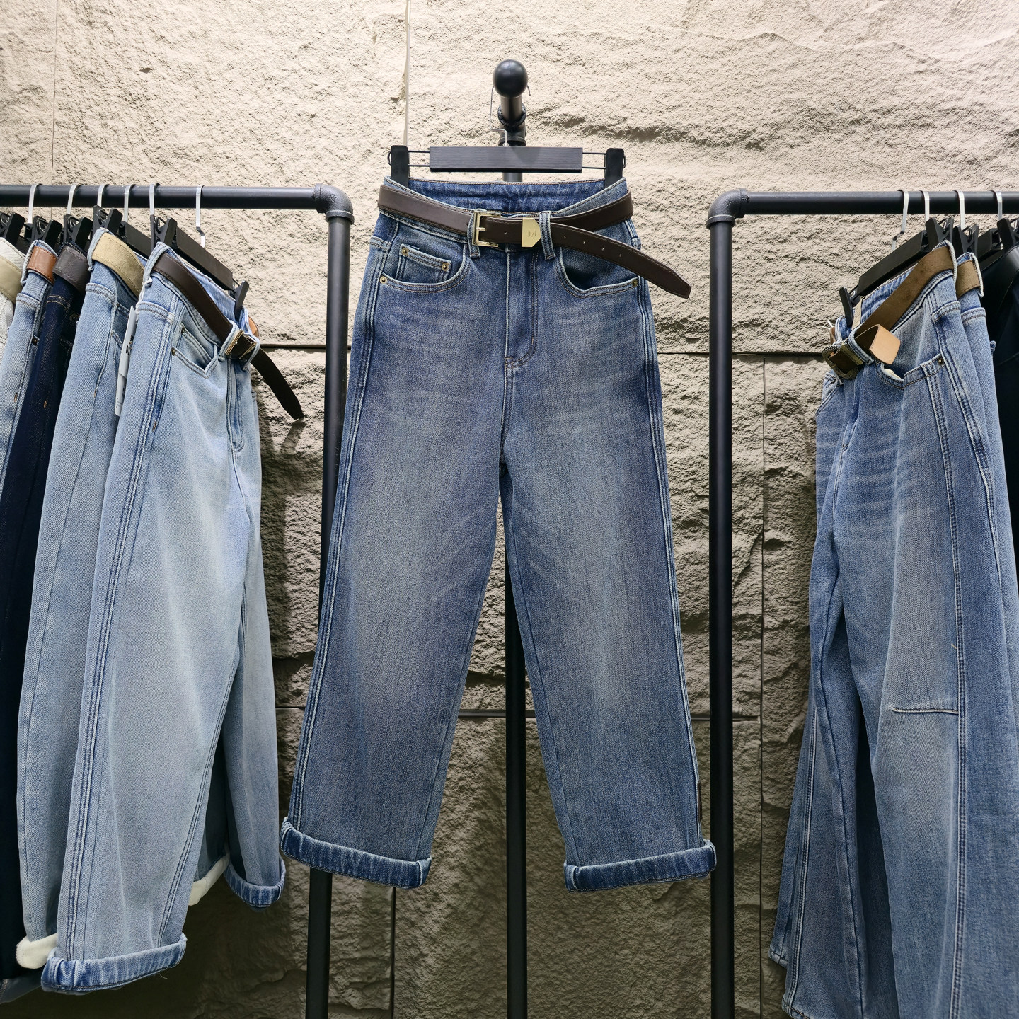 欧货冬新款蓝色直筒牛仔裤女加绒高腰九分小个子窄版法棍裤烟管裤