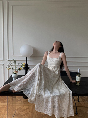 夏季薄款法式修身宽边连衣裙