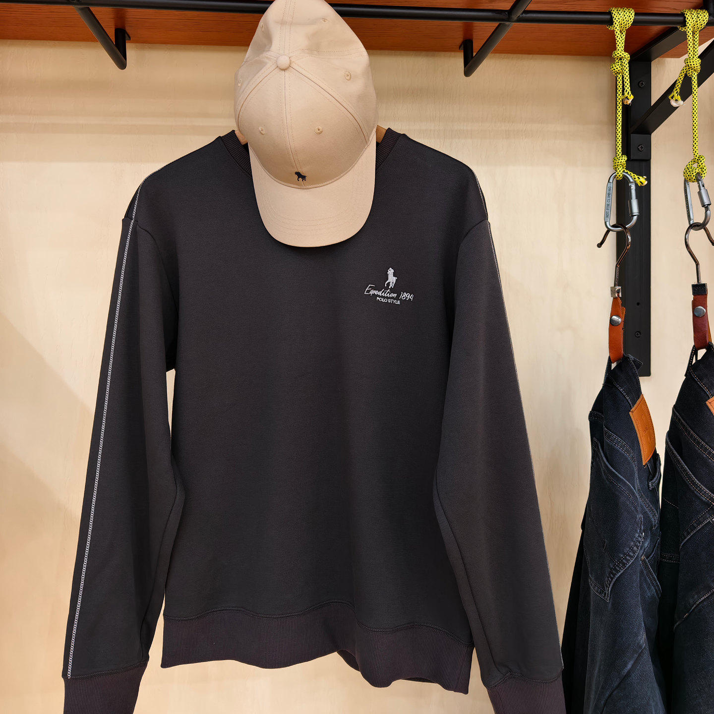 男式圆领卫衣暖燚绒宽松舒适