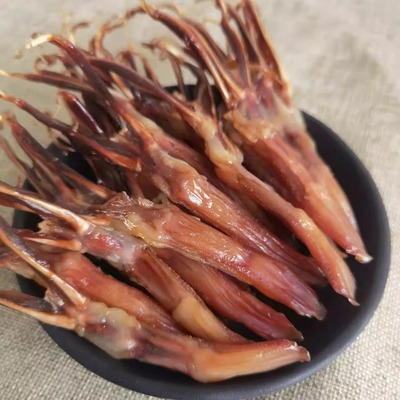 徐立平腌制腊味鸭舌咸香风味