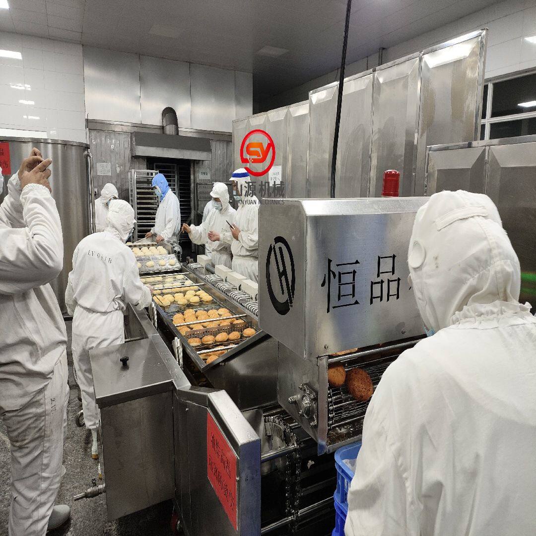 出口甜甜圈油炸机 自动刮渣油炸机设备 自动翻面夹心面包油炸机