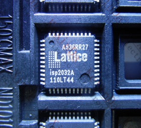 ISPLSI2032-110LT44QFP