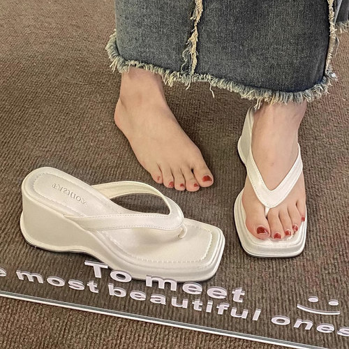 韩版夹趾沙滩人字拖鞋女夏外穿
