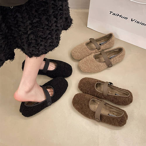 复古方头平底一字扣带玛丽珍鞋女