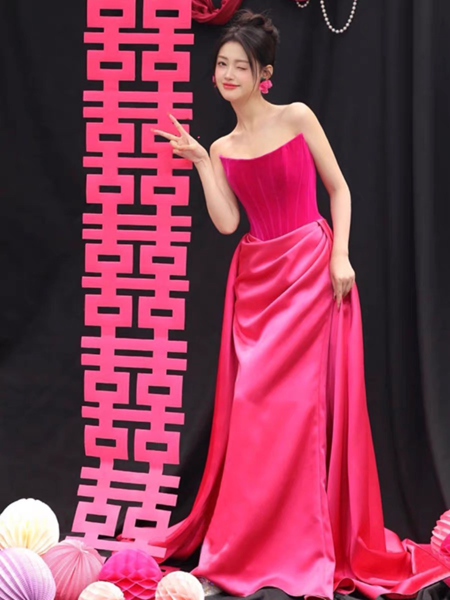 玫红色芭比裙新娘结婚订婚敬酒服晨袍生日宴会婚纱礼服