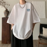 白色