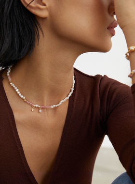 桃之夭夭淡水珍珠项链S925银锁骨链小众设计感桃花情人节礼物