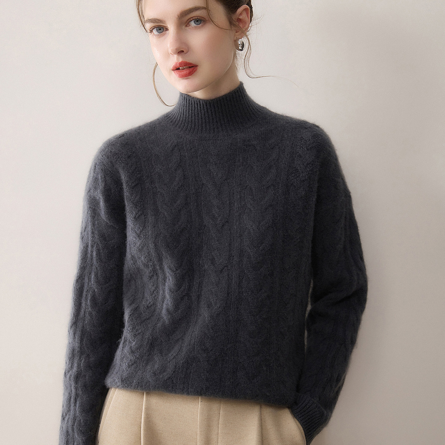 老钱风半高领绞花纹100%羊绒衫女套头加厚保暖毛衣宽松通勤打底衫,女装/女士精品,羊绒衫,淘宝优惠券,粉丝福利购,淘宝优惠卷