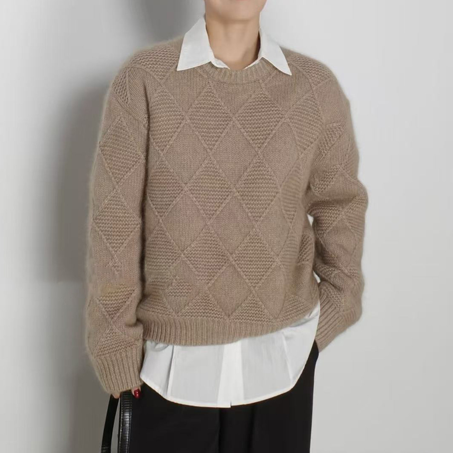 菱形格山羊绒衫女圆领套头高端慵懒风毛衣洋气百搭遮肉针织打底衫,女装/女士精品,毛针织衫,淘宝优惠券,粉丝福利购,淘宝优惠卷